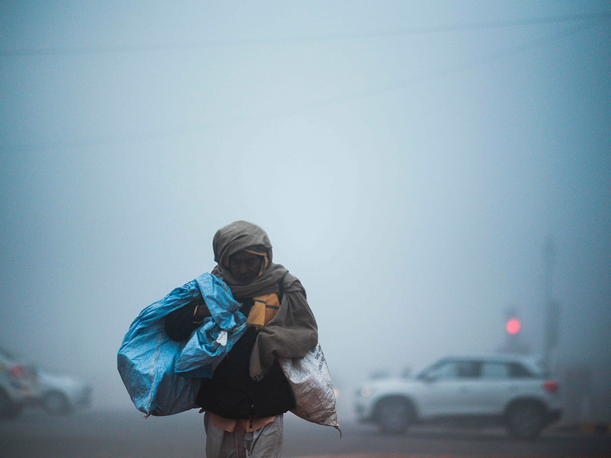 Heavy Fog In New Delhi Photo Gallery - Sakshi7