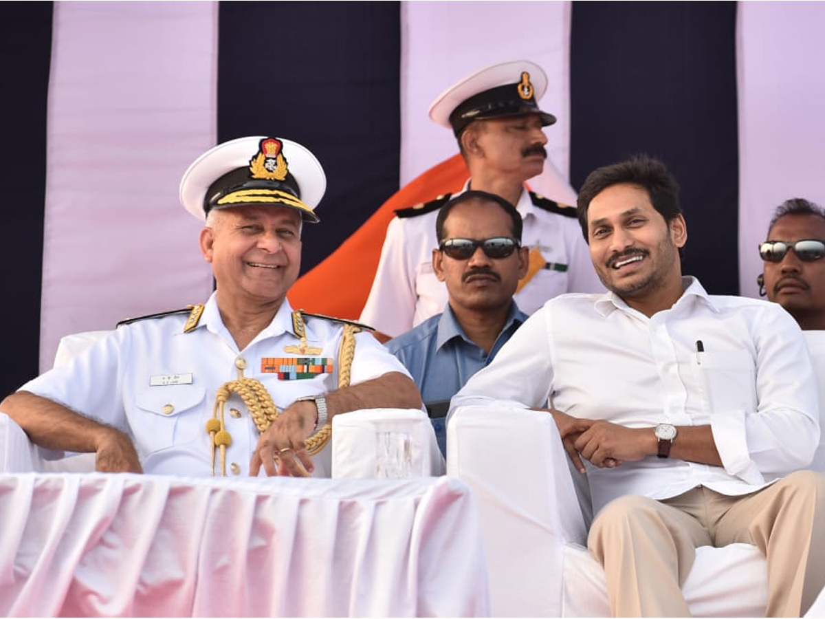 AP CM YS Jagan Participates Navy Day Celebrations Photo Gallery - Sakshi6