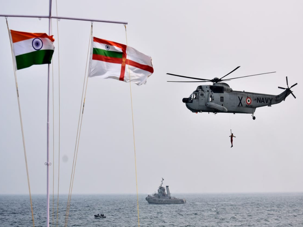 AP CM YS Jagan Participates Navy Day Celebrations Photo Gallery - Sakshi9