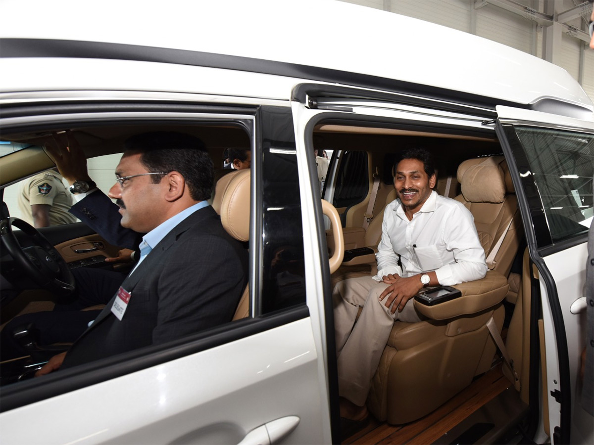 AP CM YS Jagan To Launch KIA Motor Plants In Anantapur Photo Gallery - Sakshi18