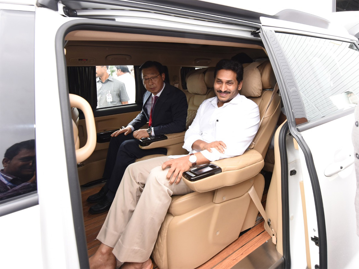 AP CM YS Jagan To Launch KIA Motor Plants In Anantapur Photo Gallery - Sakshi3