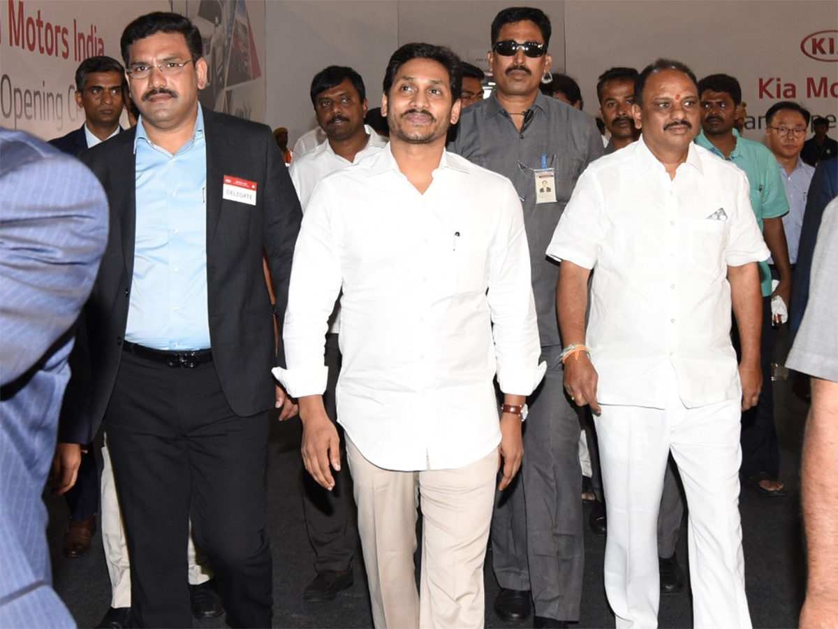 AP CM YS Jagan To Launch KIA Motor Plants In Anantapur Photo Gallery - Sakshi30