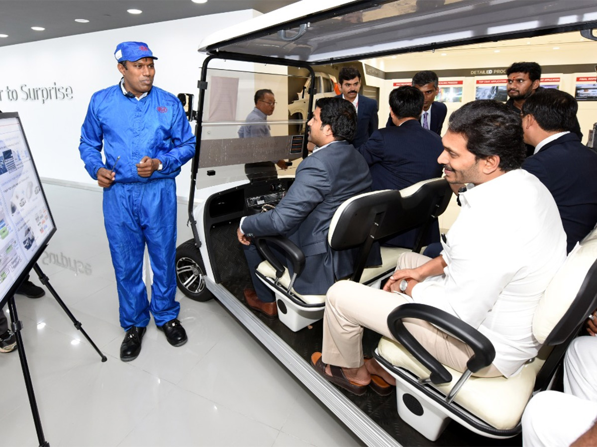 AP CM YS Jagan To Launch KIA Motor Plants In Anantapur Photo Gallery - Sakshi4