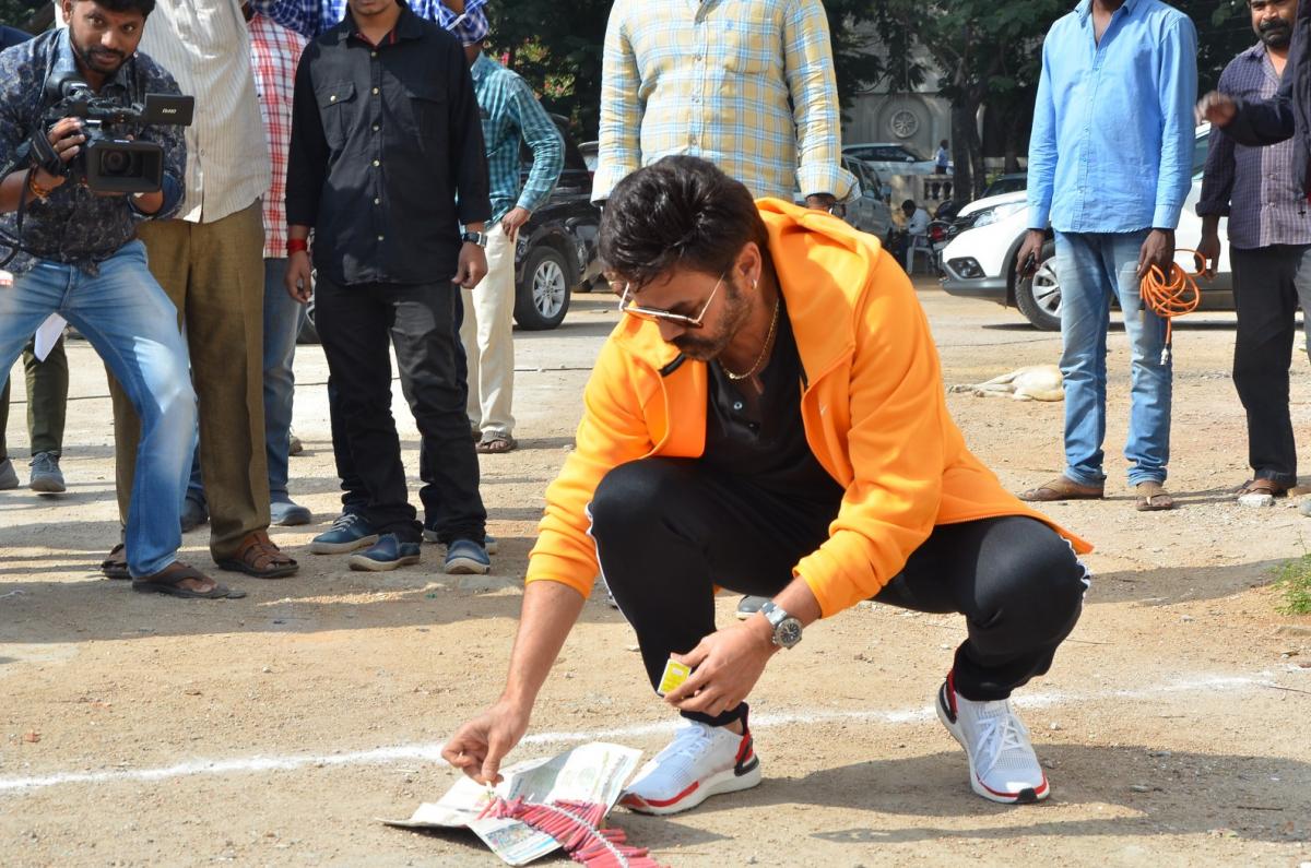 Venky Mama Team Interactive Press Meet Photo Gallery - Sakshi1