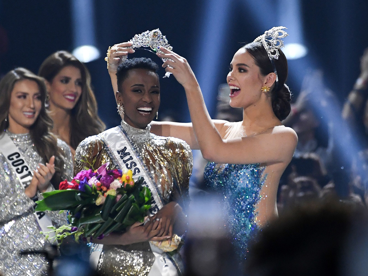 Miss Universe 2019 winner is Miss South Africa Zozibini Tunzi Photo Gallery - Sakshi18