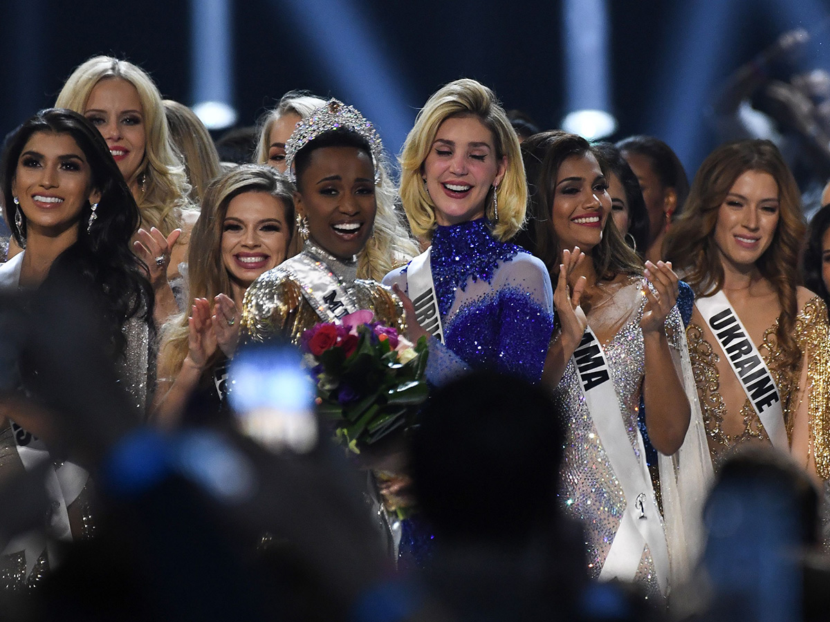 Miss Universe 2019 winner is Miss South Africa Zozibini Tunzi Photo Gallery - Sakshi3