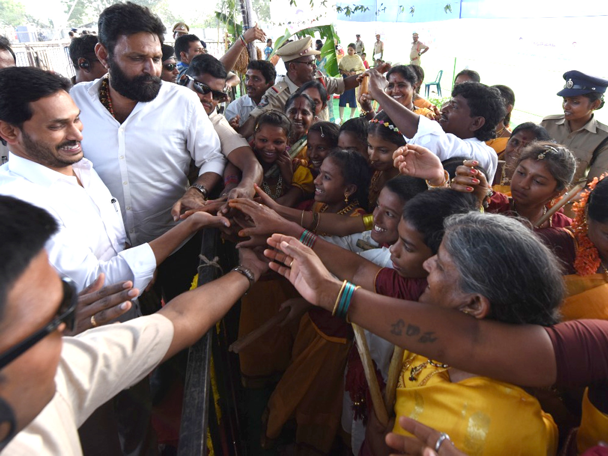 CM Jagan Reddy participates in Sankranti celebrations at Gudivada - Sakshi13