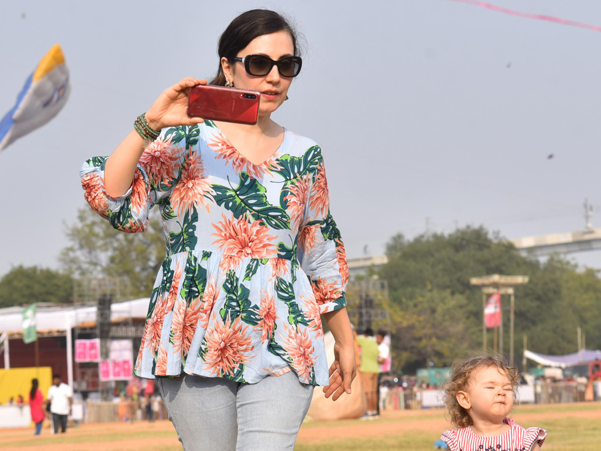 Kite And Sweet Festival In Hyderabad - Sakshi19