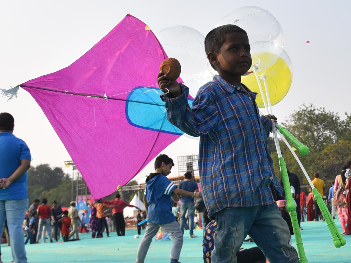 Kite And Sweet Festival In Hyderabad - Sakshi9