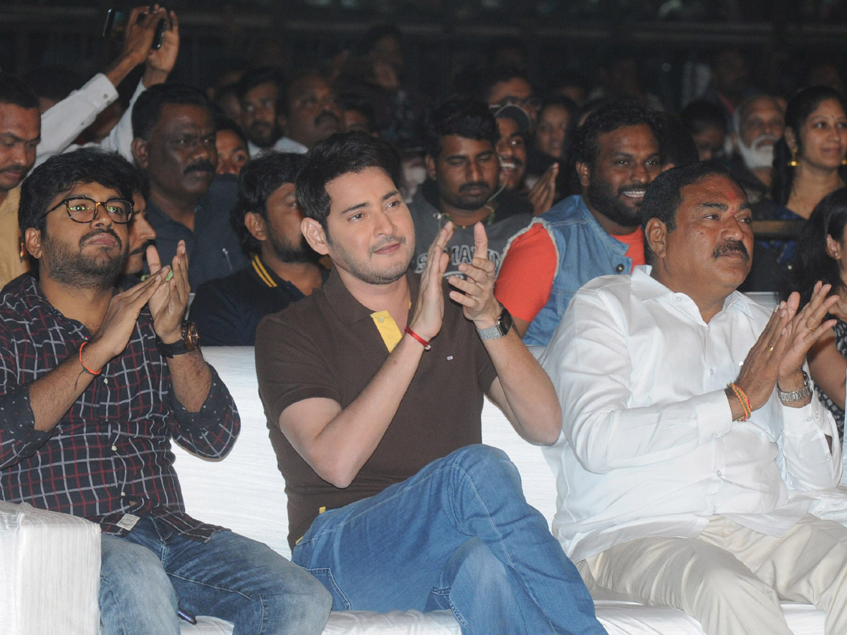 Sarileru Neekevvaru Blockbuster Celebrations at Warangal - Sakshi22