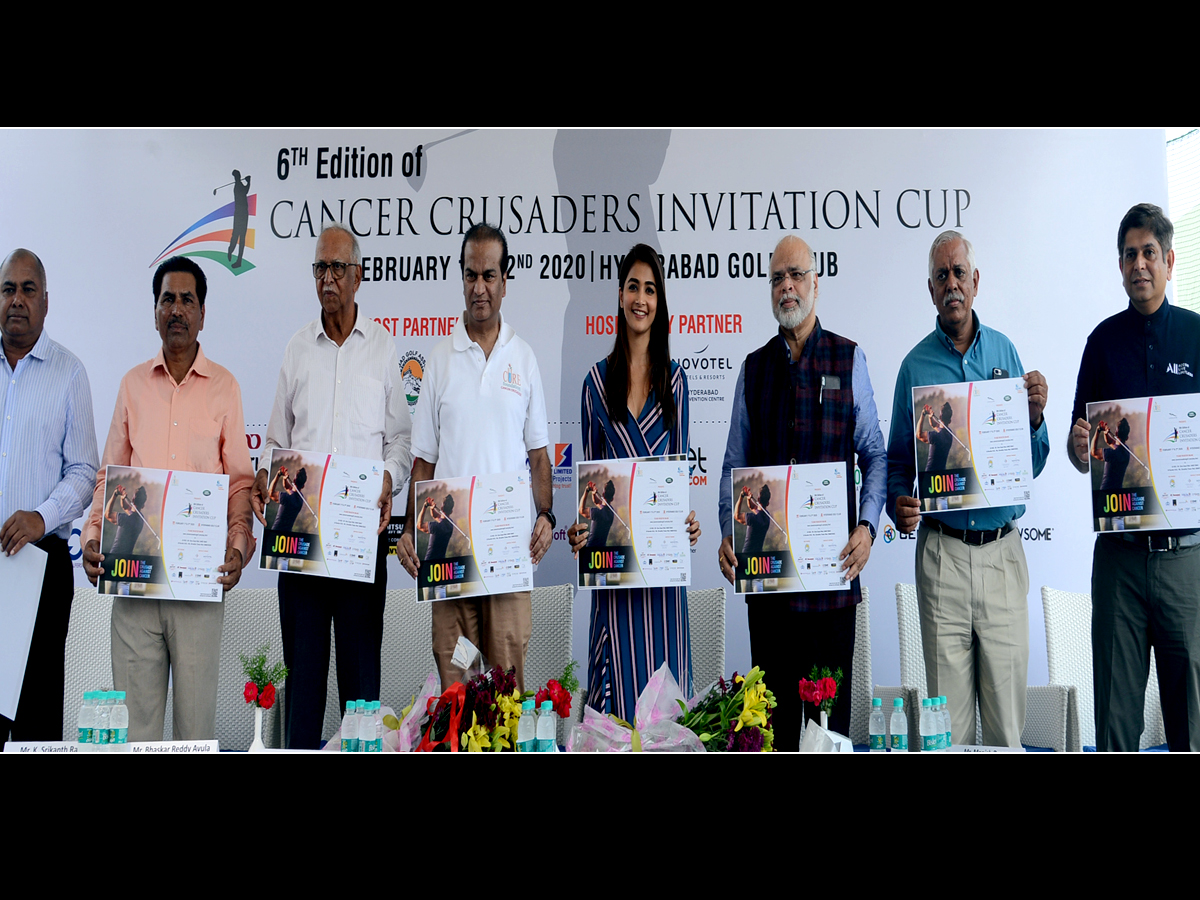 Pooja Hegde Playing Golf Cancer Crusaders Invitation Cup 2020 Event  - Sakshi8