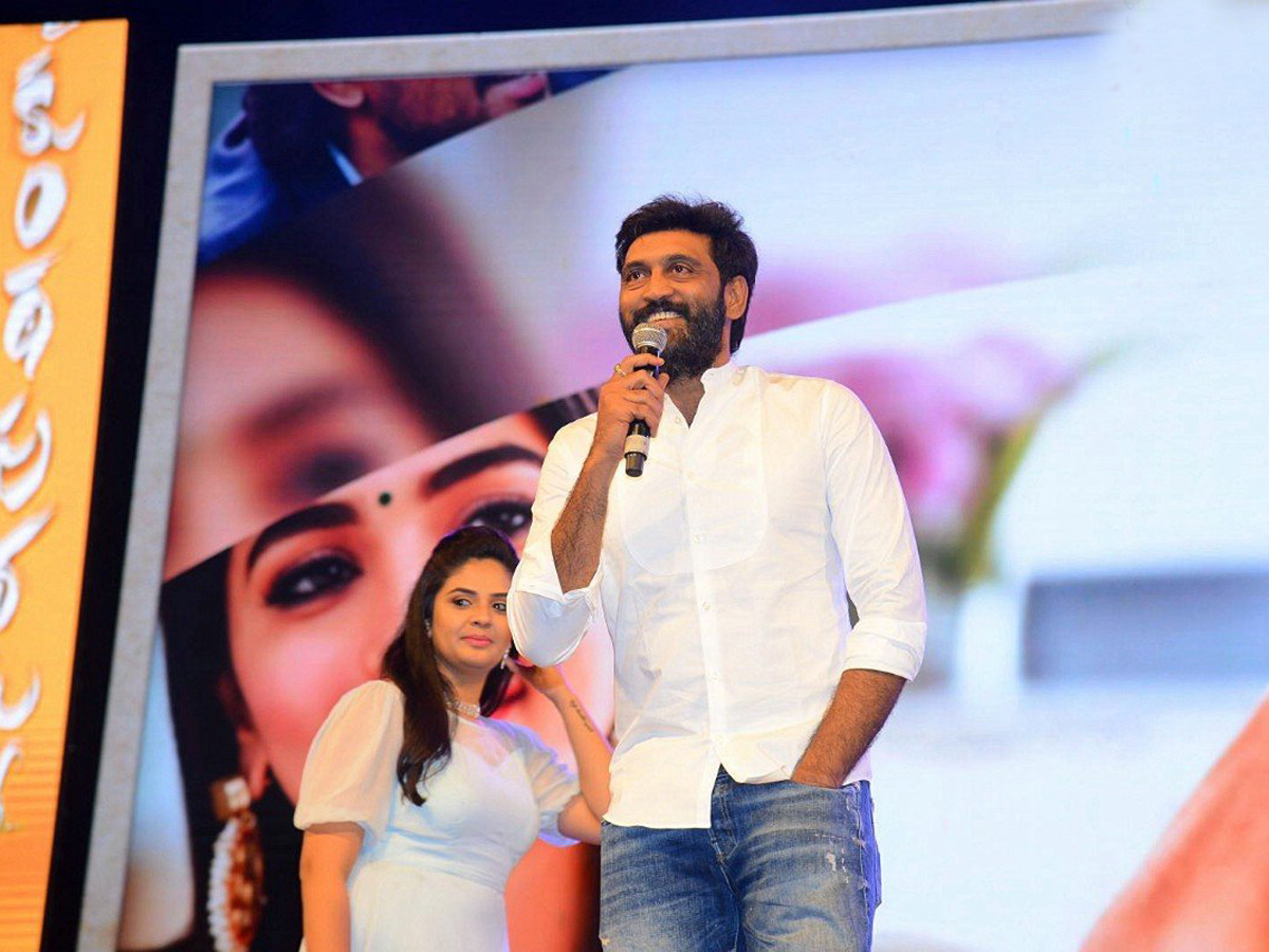  Ala Vaikunthapurramuloo Success Celebrations at VIZAG Photo Gallery - Sakshi11