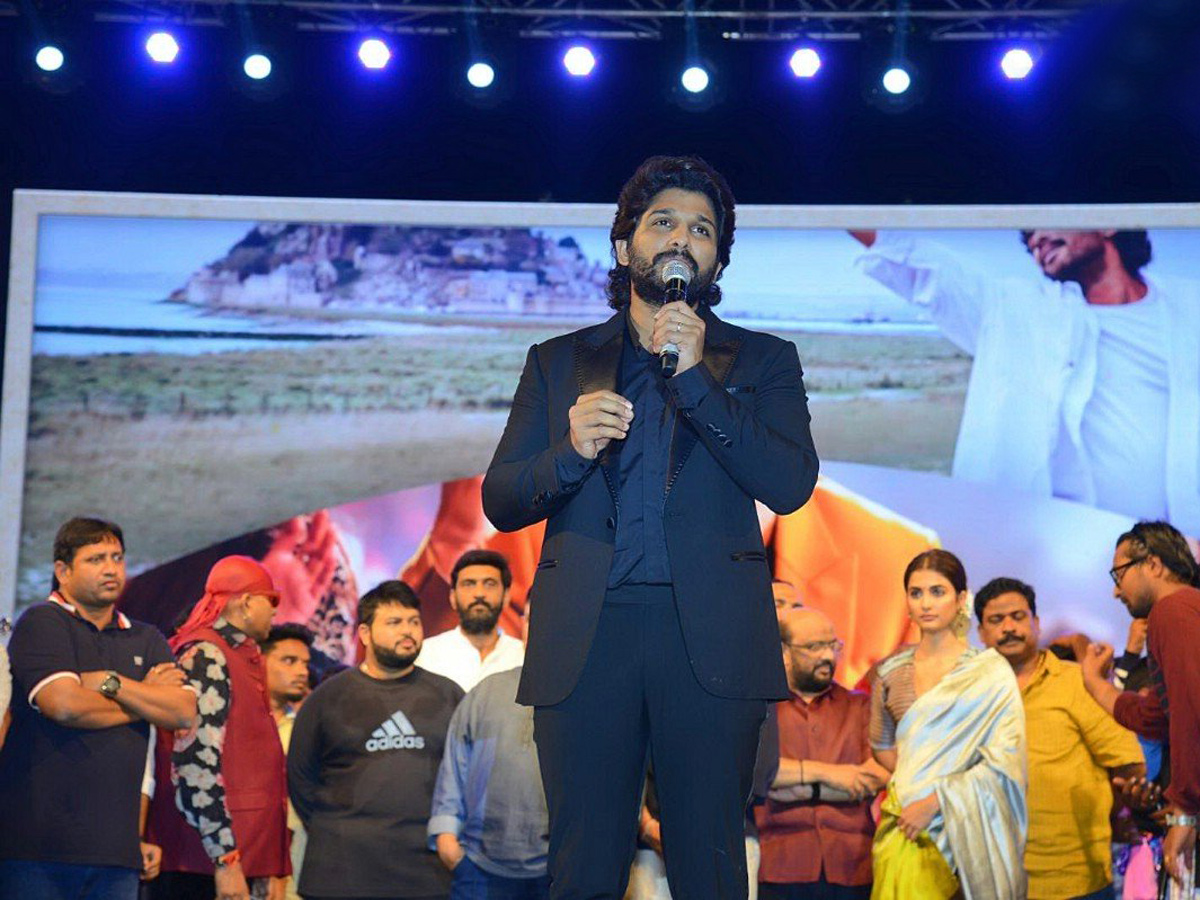  Ala Vaikunthapurramuloo Success Celebrations at VIZAG Photo Gallery - Sakshi19