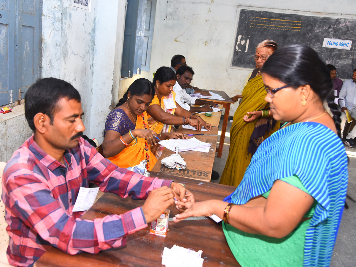 Telangana Municipal Elections Polling Photo Gallery - Sakshi19