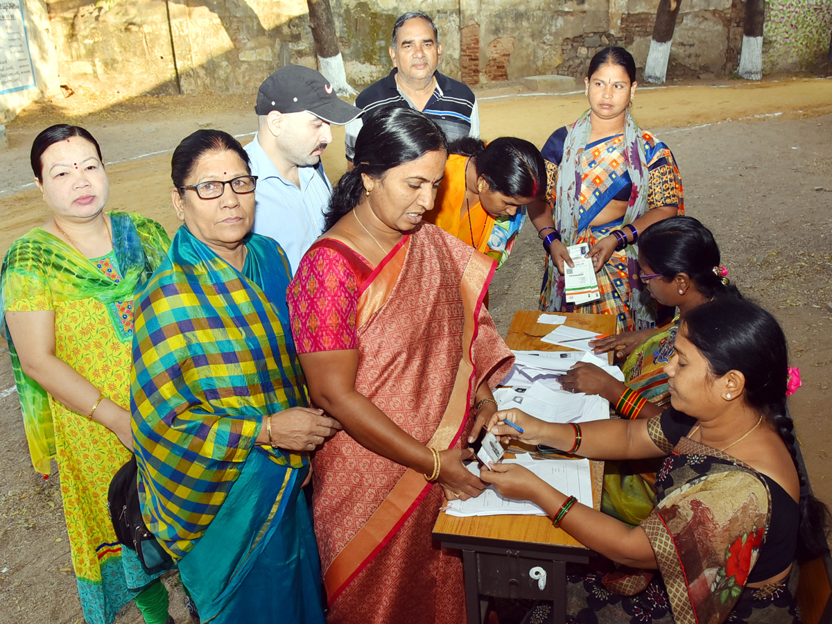 Telangana Municipal Elections Polling Photo Gallery - Sakshi5