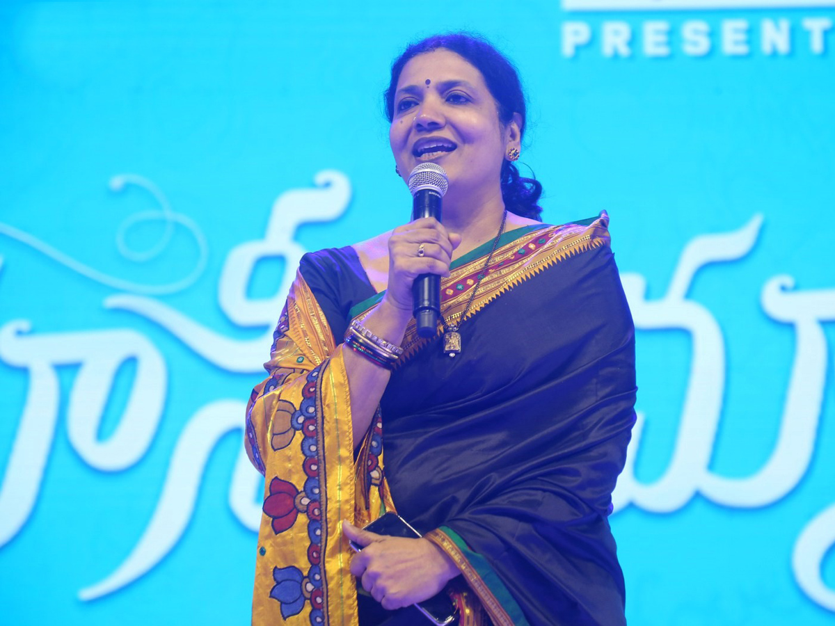 Choosi Choodangaane Pre-Release Event Photo Gallery - Sakshi11