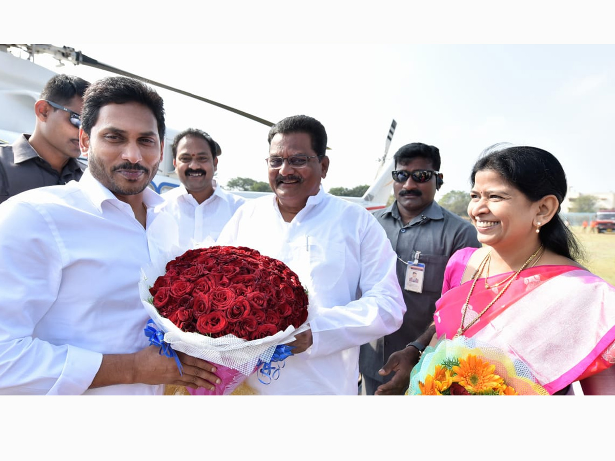 AP CM YS Jagan launch YSR Aarogyasri Filet Project In Eluru Photo Gallery - Sakshi6