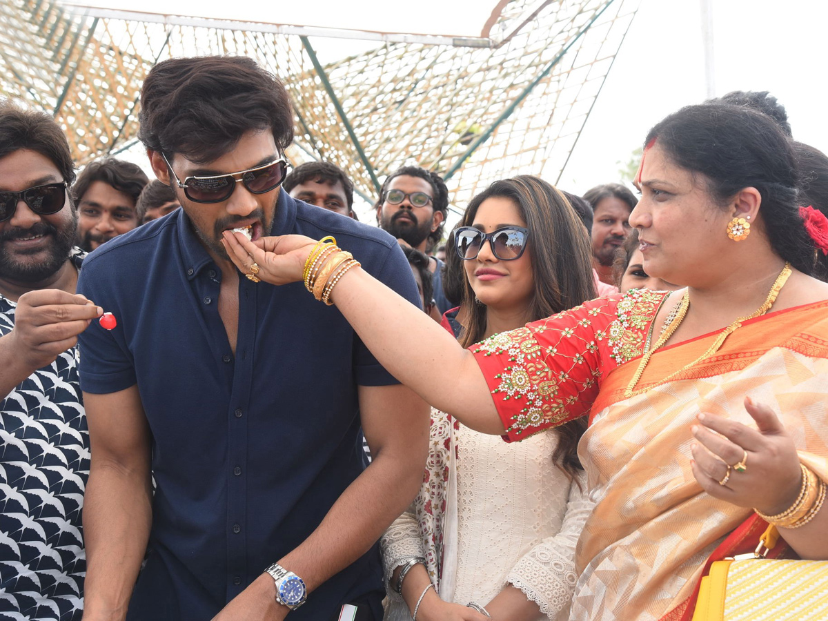 Bellamkonda Sai Sreenivas Birthday Celebrations - Sakshi9