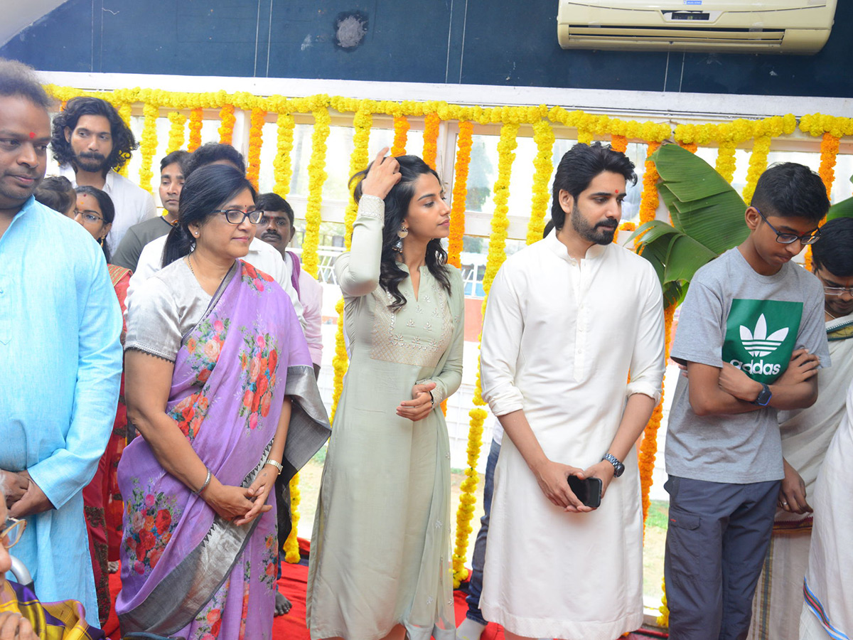 Ichata Vahanamulu Niluparadu Movie Opening Photo Gallery - Sakshi18