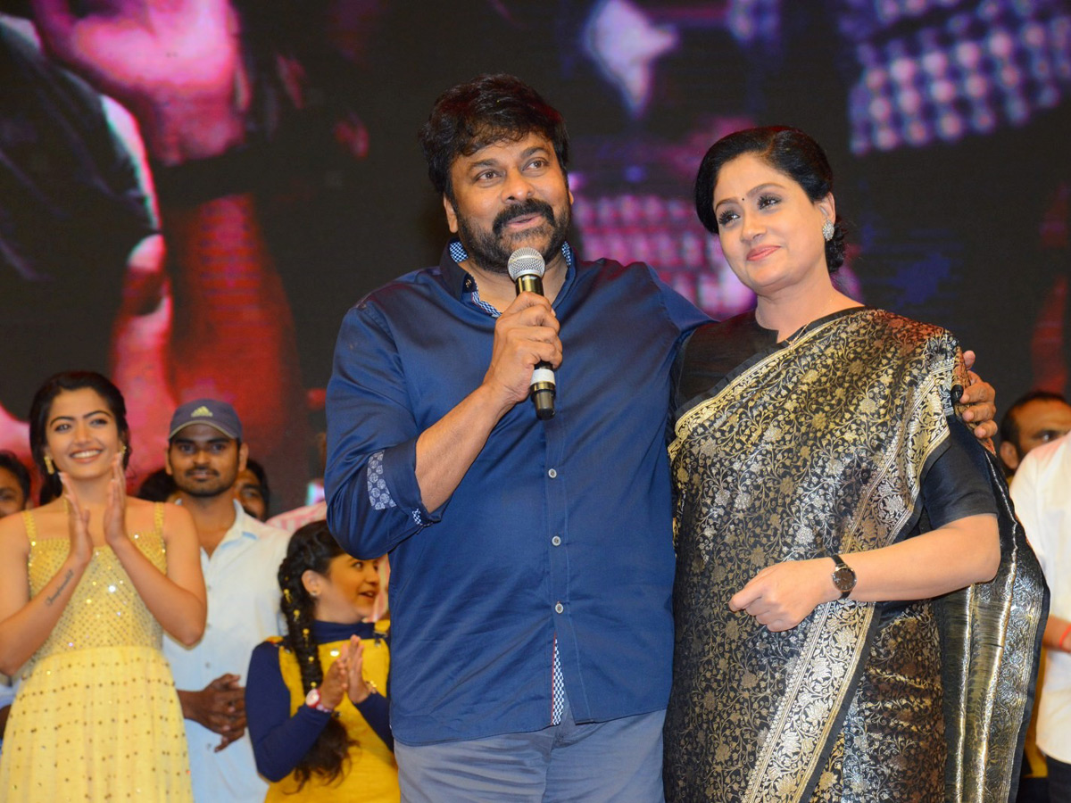 Sarileru Neekevvaru Mega Super Event Photo Gallery - Sakshi8