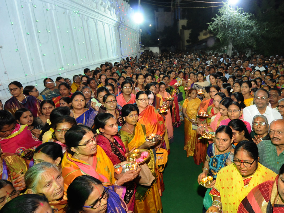 Vaikunta Ekadasi Celebrations Ap and Telangana Photo Gallery - Sakshi4