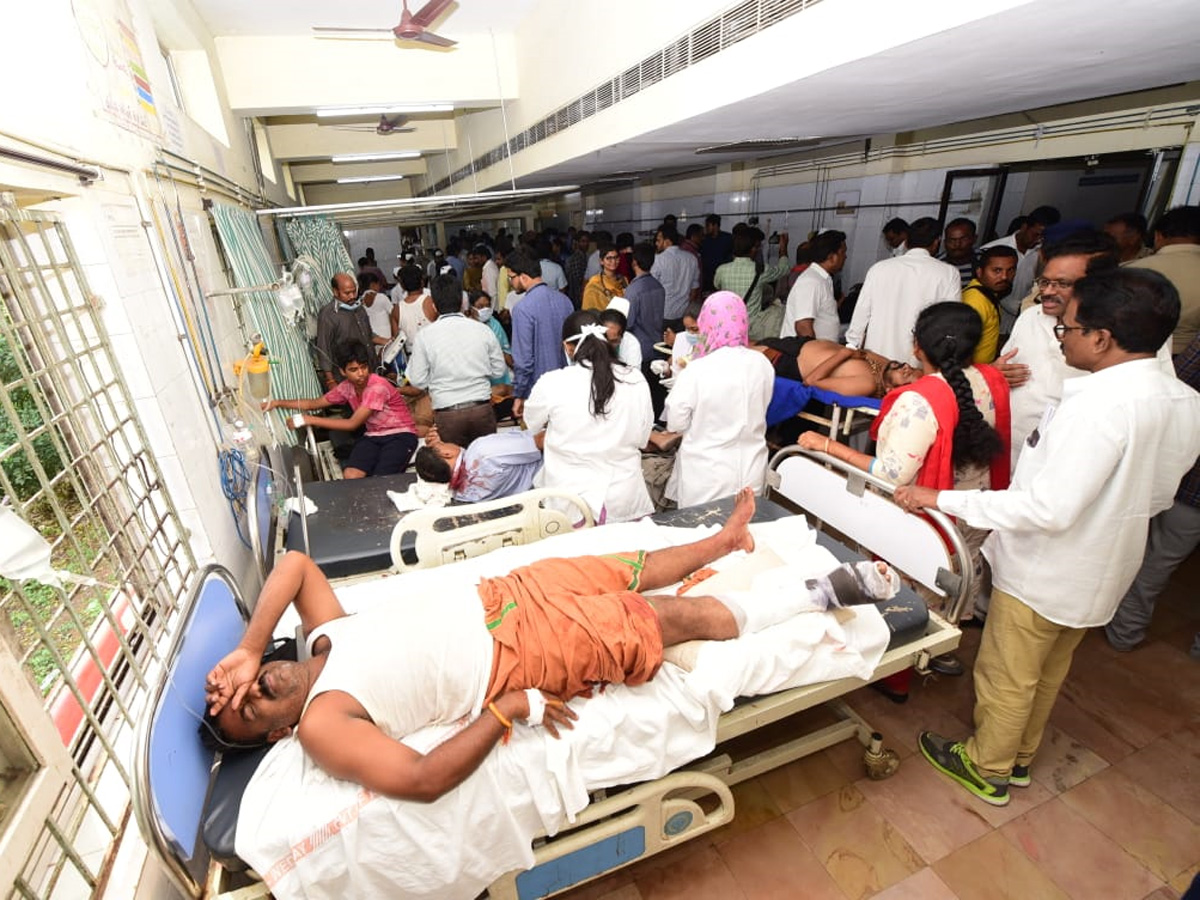 Road Accident Chittoo Photo Gallery - Sakshi3