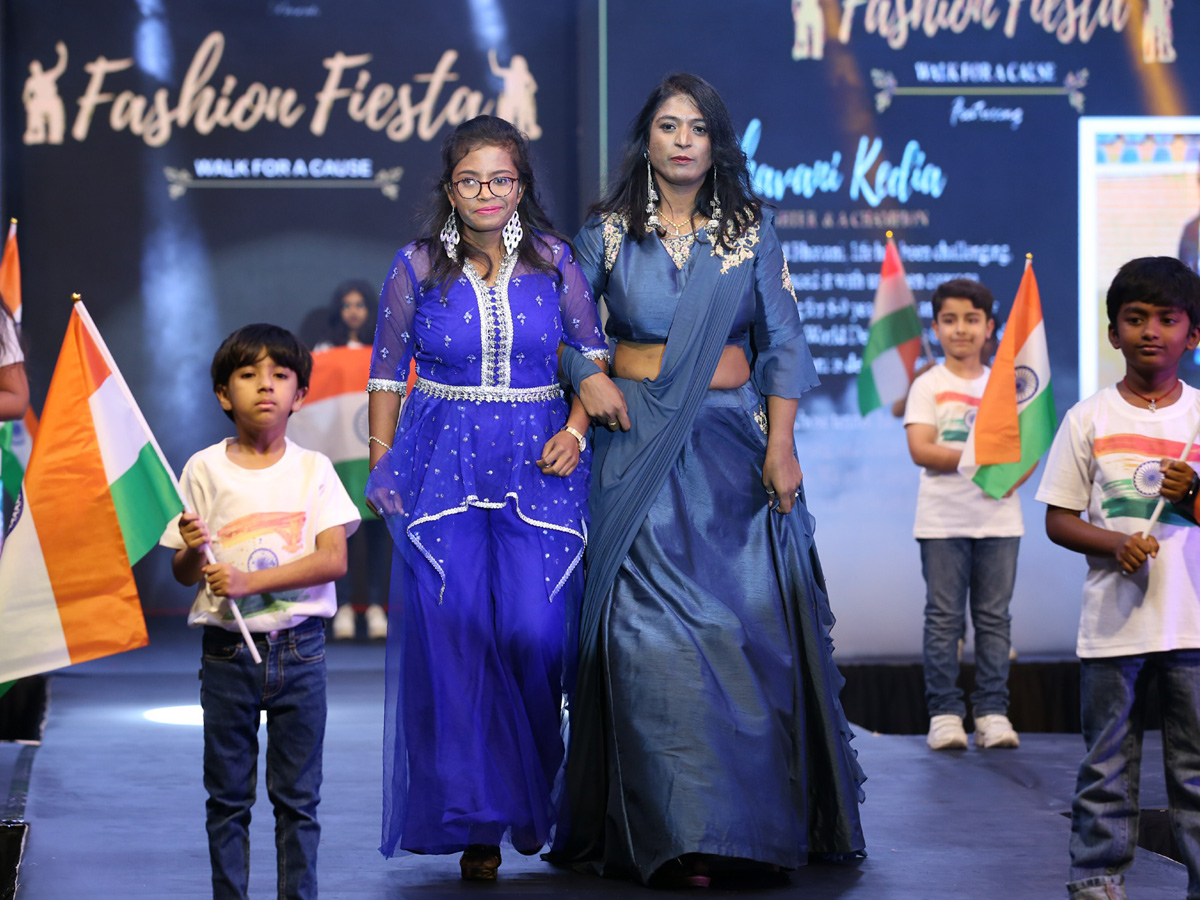 Fashion Fiesta walk for cause at taj deccan hotel Photo Gallery - Sakshi27