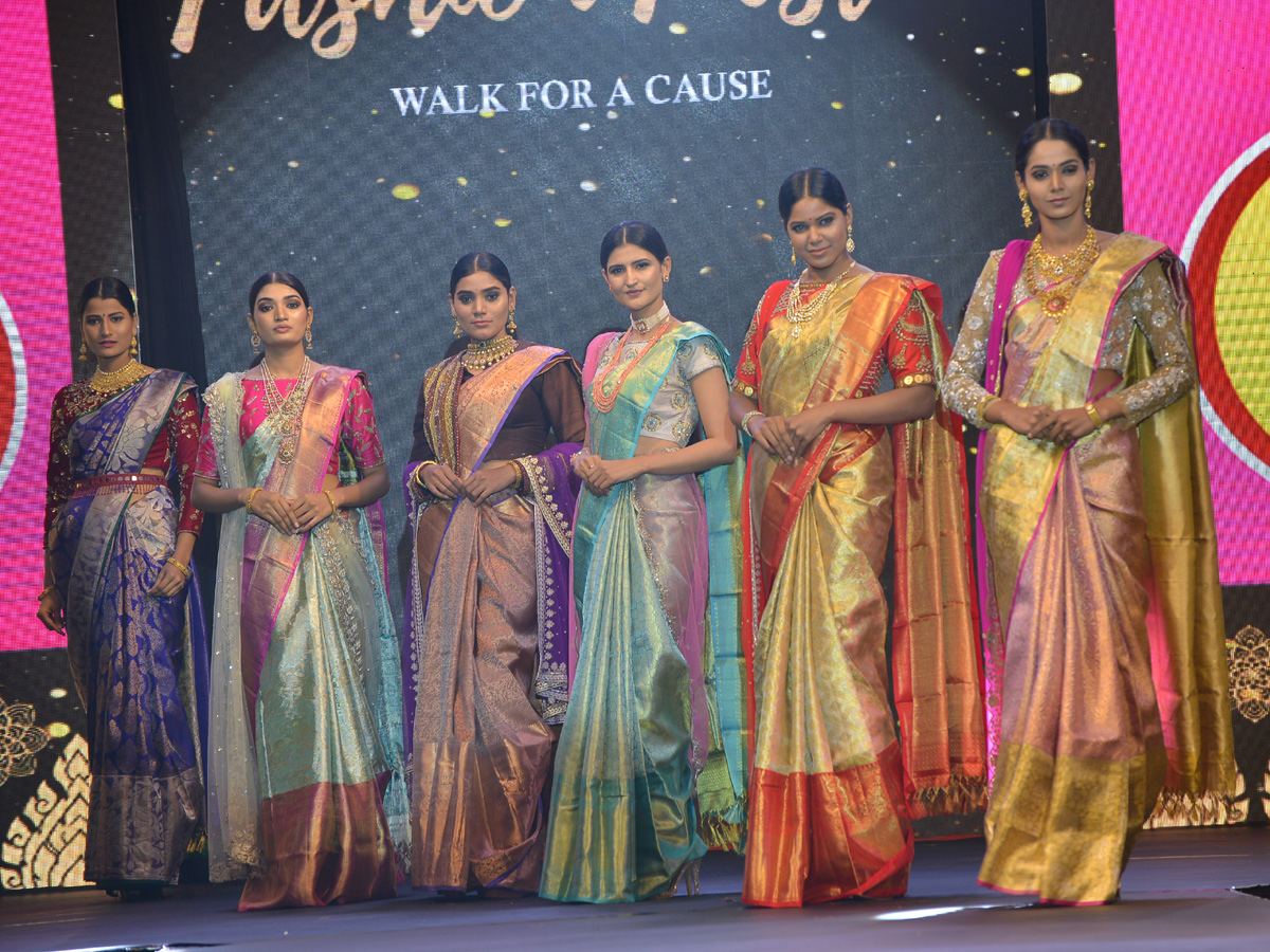 Fashion Fiesta walk for cause at taj deccan hotel Photo Gallery - Sakshi4