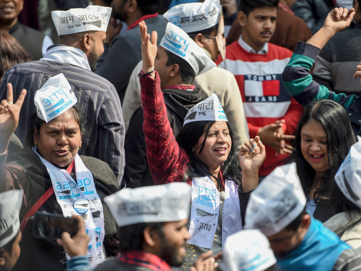 AAP Workers Celebrate Partys Victory in Delhi Assembly Elections 2020 Photo Gallery - Sakshi2