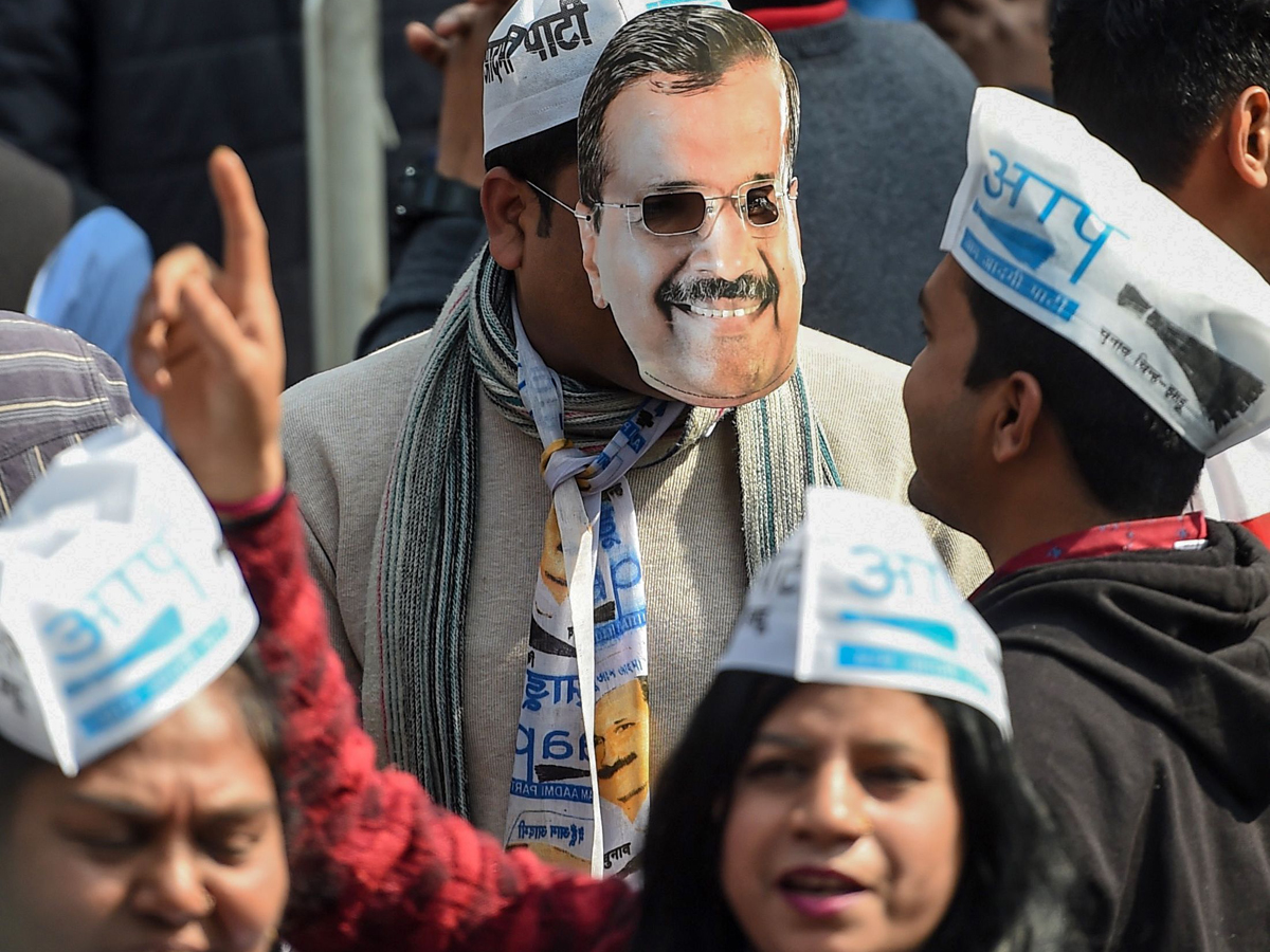 AAP Workers Celebrate Partys Victory in Delhi Assembly Elections 2020 Photo Gallery - Sakshi3