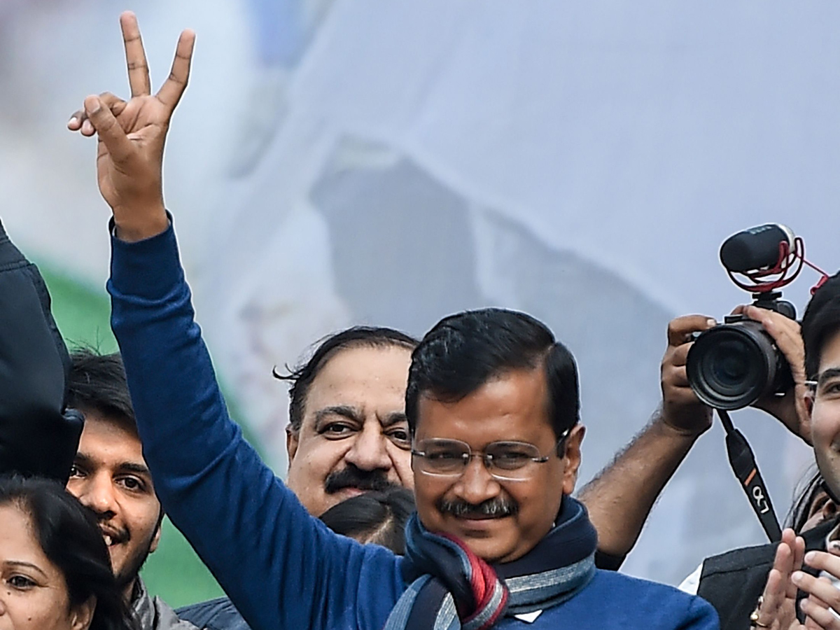 AAP Workers Celebrate Partys Victory in Delhi Assembly Elections 2020 Photo Gallery - Sakshi8