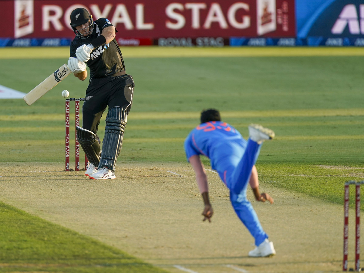 New Zealand win by 5 wickets sweep series 3-0 Photo Gallery - Sakshi12