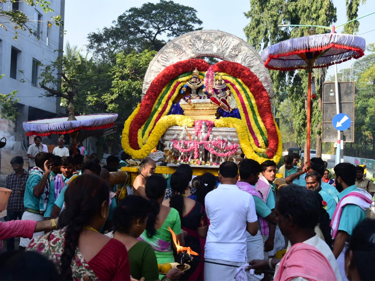 Sri Kapileswara Swamy Brahmotsavam 2nd Dday Photo Gallery - Sakshi7