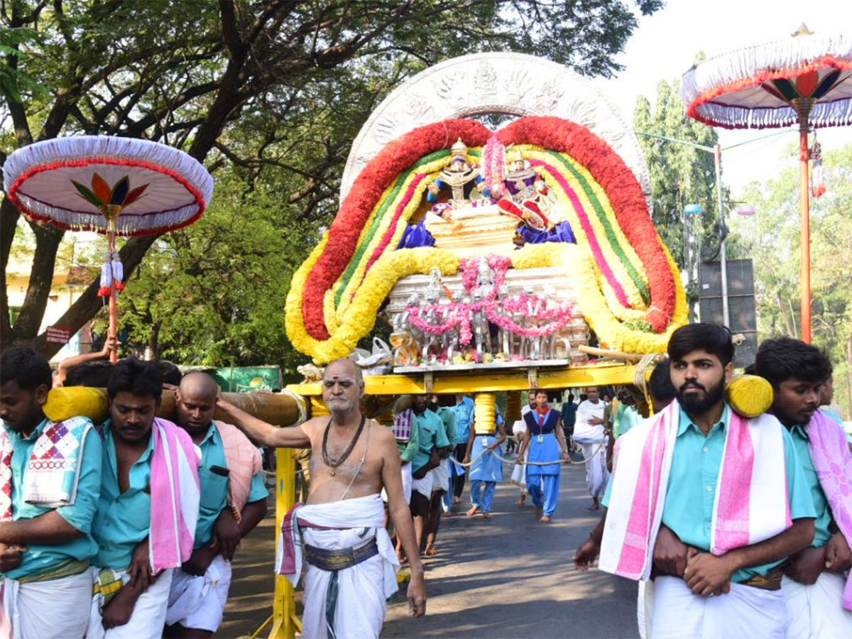 Sri Kapileswara Swamy Brahmotsavam 2nd Dday Photo Gallery - Sakshi9