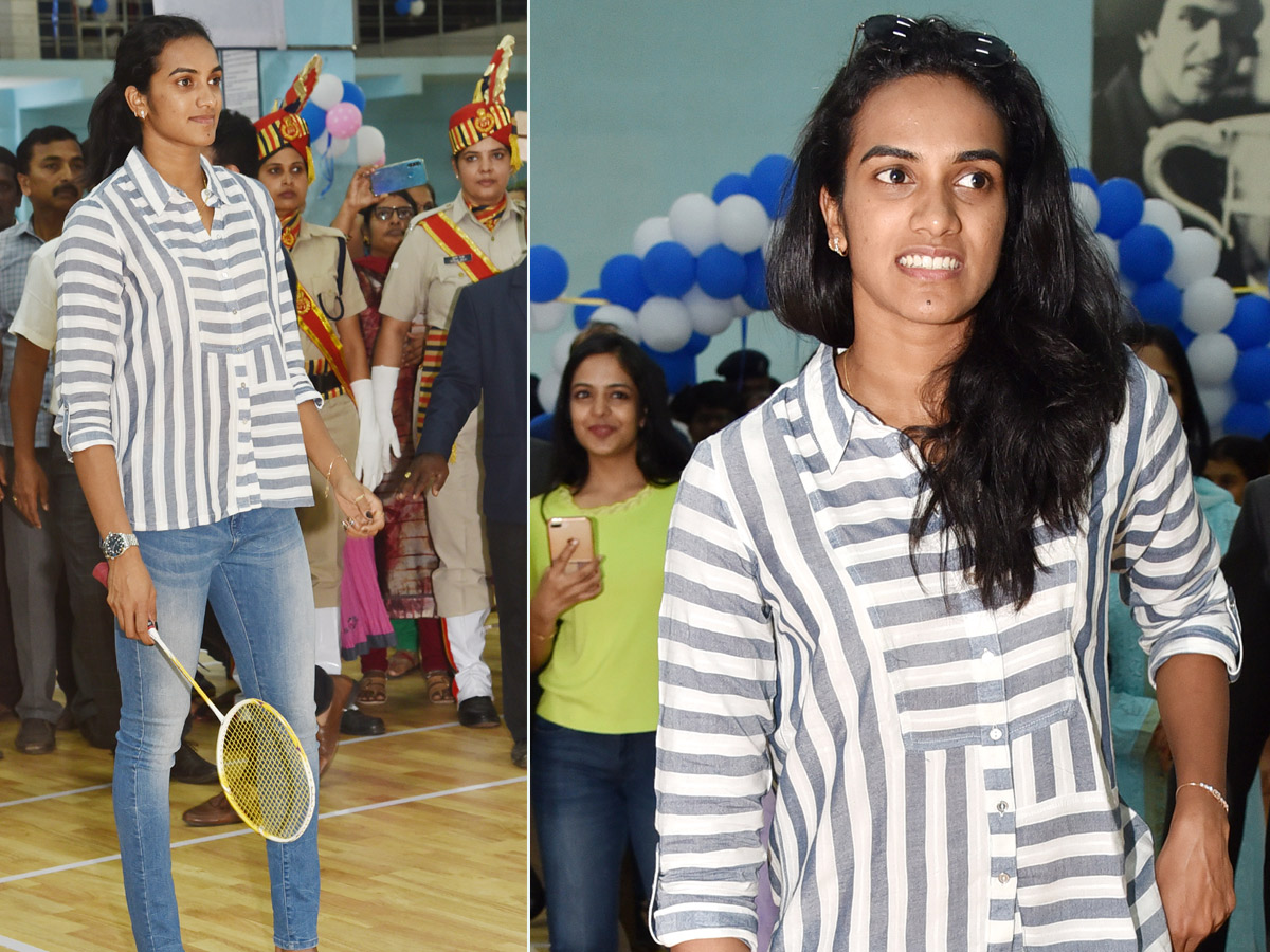 badminton stars participated events in vizag Photo Gallery - Sakshi13