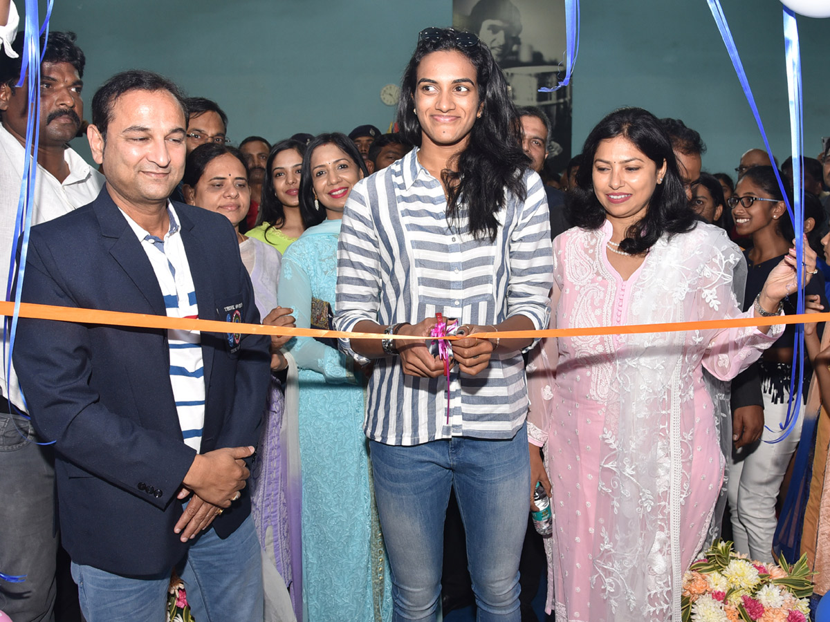 badminton stars participated events in vizag Photo Gallery - Sakshi14