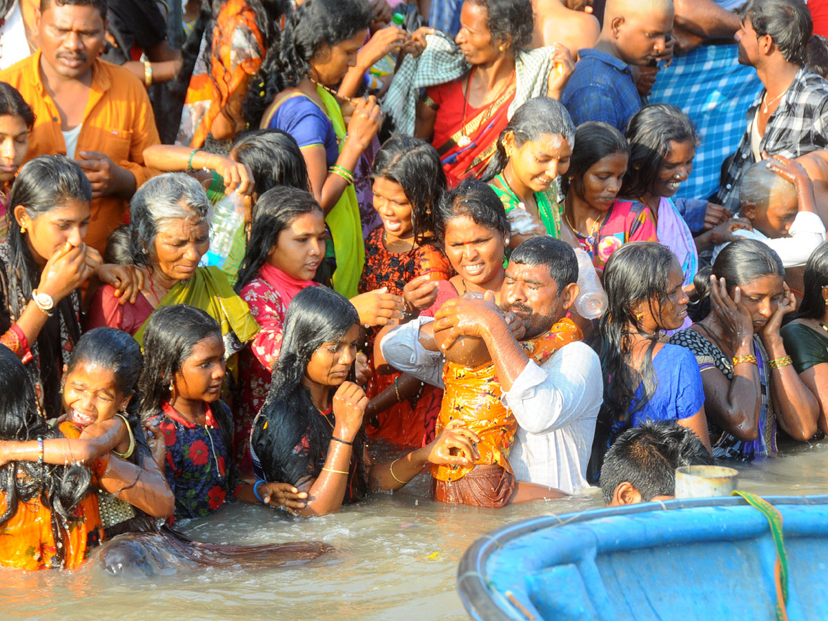 Maha Shivratri 2020 Srisailam Temple Photo Gallery - Sakshi41