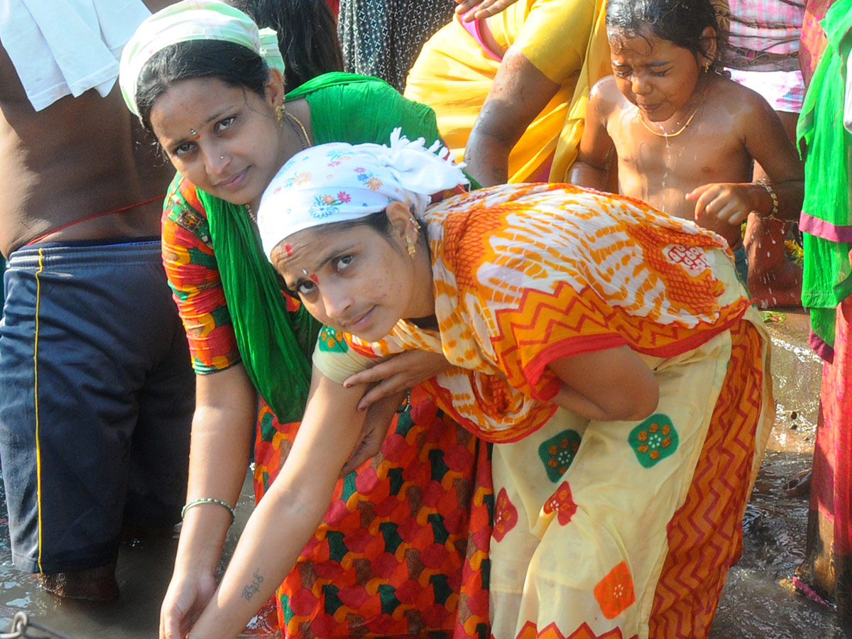 Maha Shivratri 2020 Srisailam Temple Photo Gallery - Sakshi50