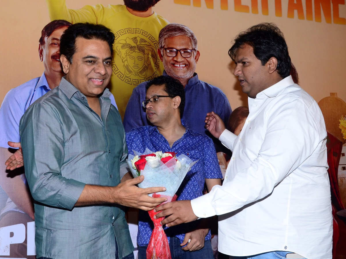 KTR Watches Pressure Cooker Movie Photo Gallery - Sakshi4