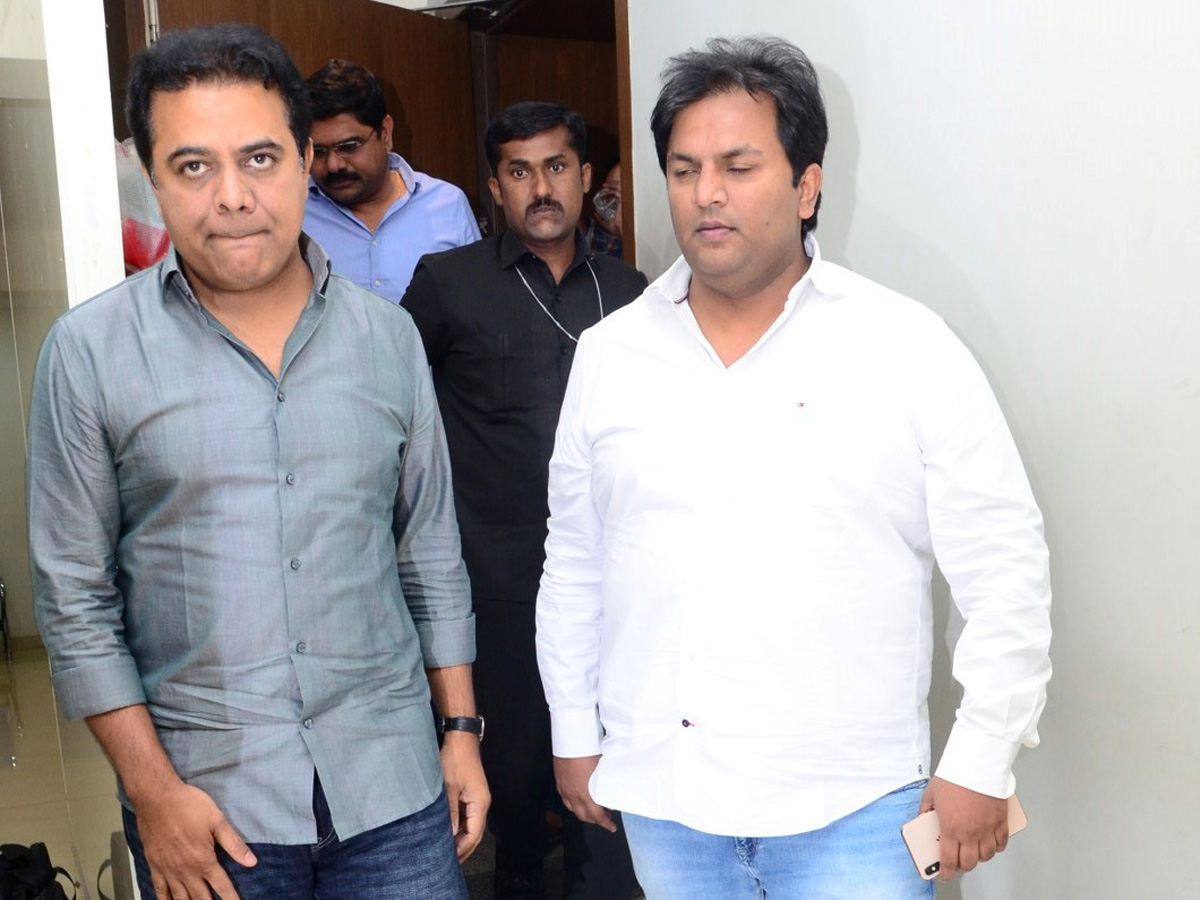 KTR Watches Pressure Cooker Movie Photo Gallery - Sakshi6