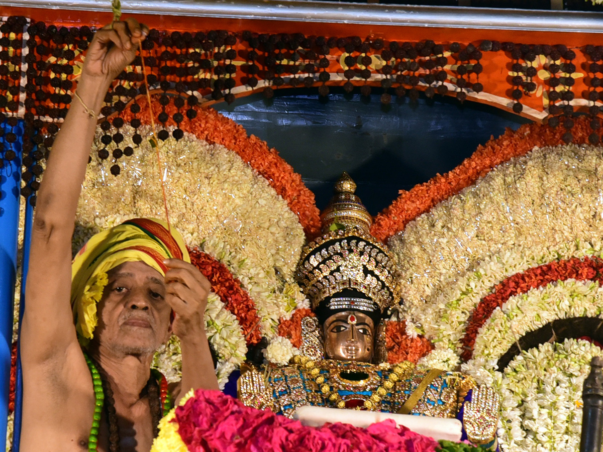 Maha Shivaratri Brahmotsavam Celebrations at Sri Kalahasti Temple Photo Gallery - Sakshi13