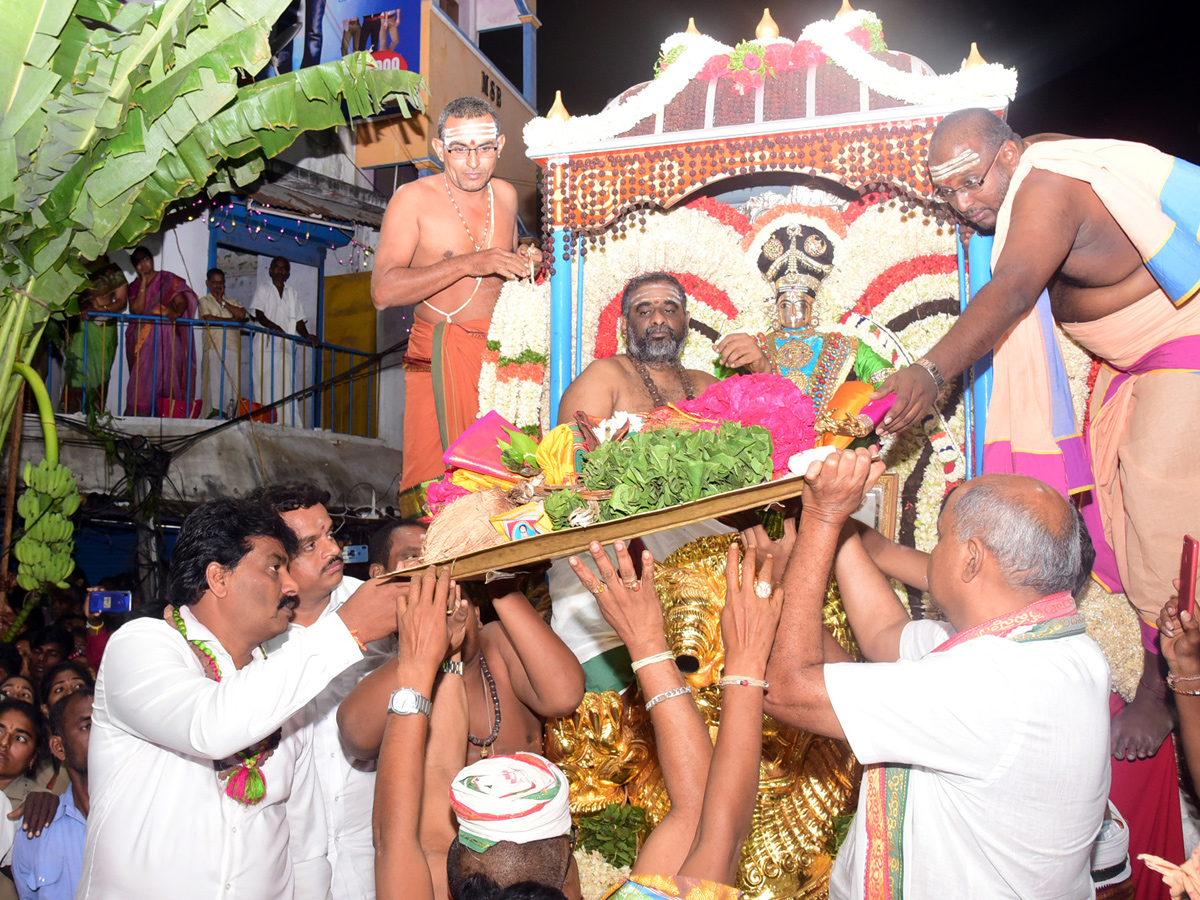 Maha Shivaratri Brahmotsavam Celebrations at Sri Kalahasti Temple Photo Gallery - Sakshi14