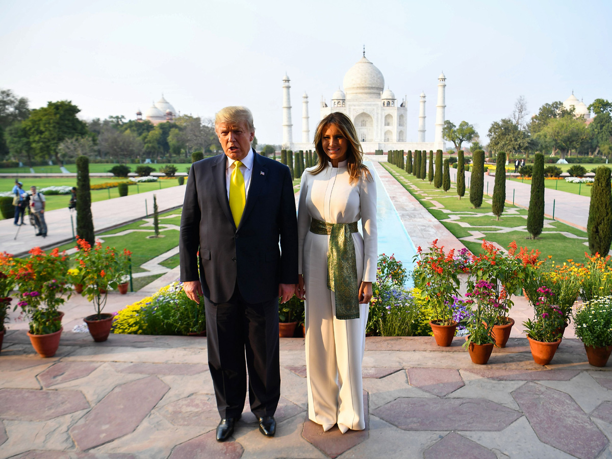 US President Donald Trump visits Taj Mahal - Sakshi1