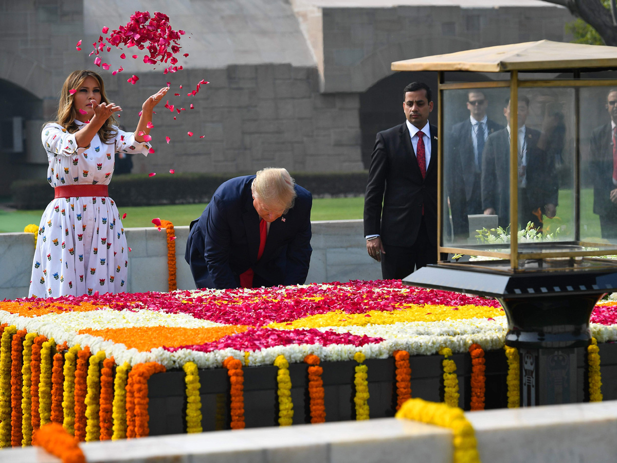 Donald Trump Visits at Rashtrapati Bhavan Photo Gallery - Sakshi25