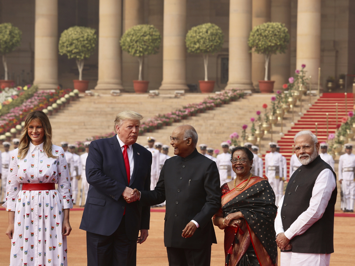 Donald Trump Visits at Rashtrapati Bhavan Photo Gallery - Sakshi3