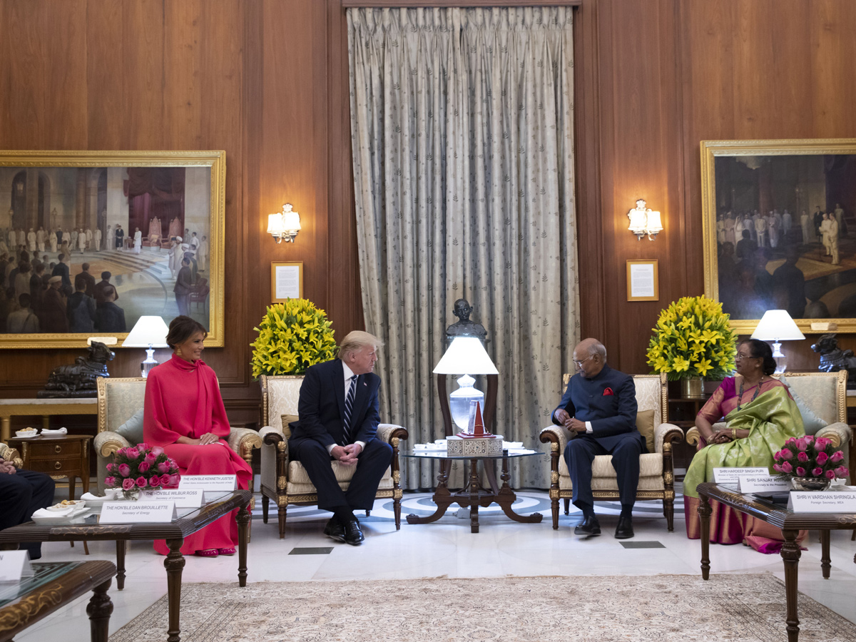 Trump meets with Indian president attends state banquet Photo Gallery - Sakshi3