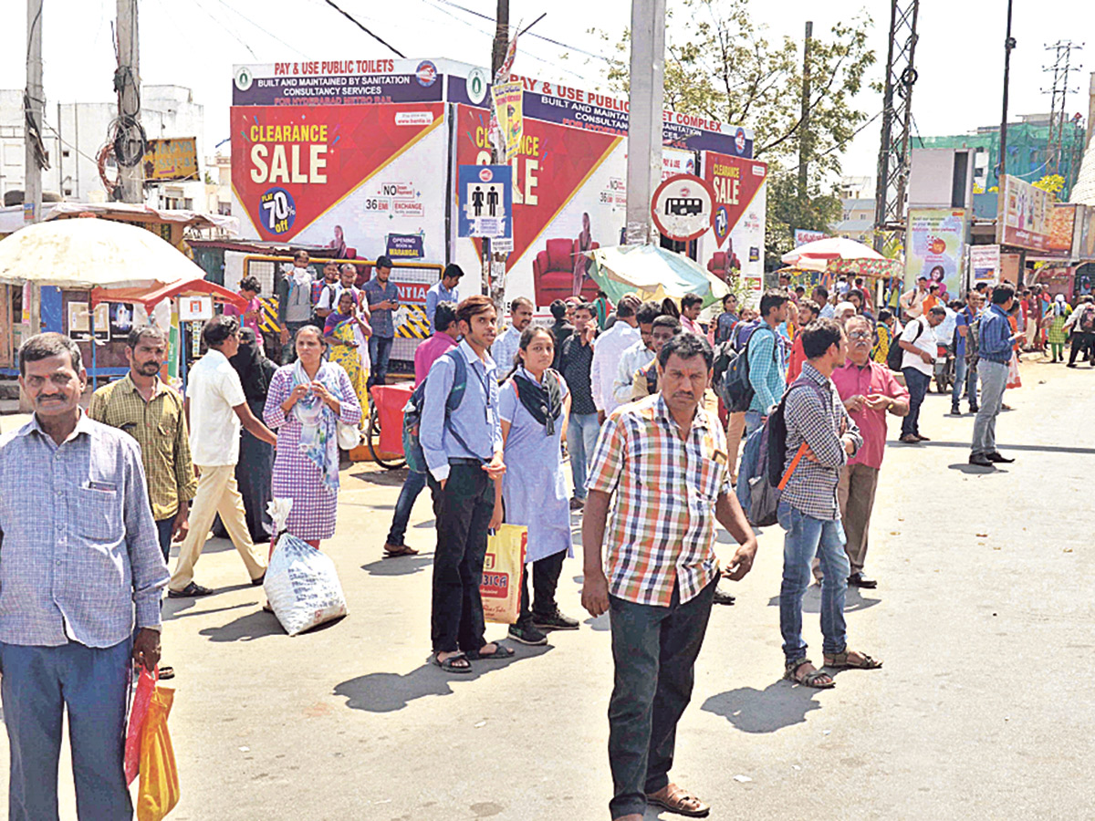 Hyderabad City Bus Stops Photo Gallery - Sakshi10