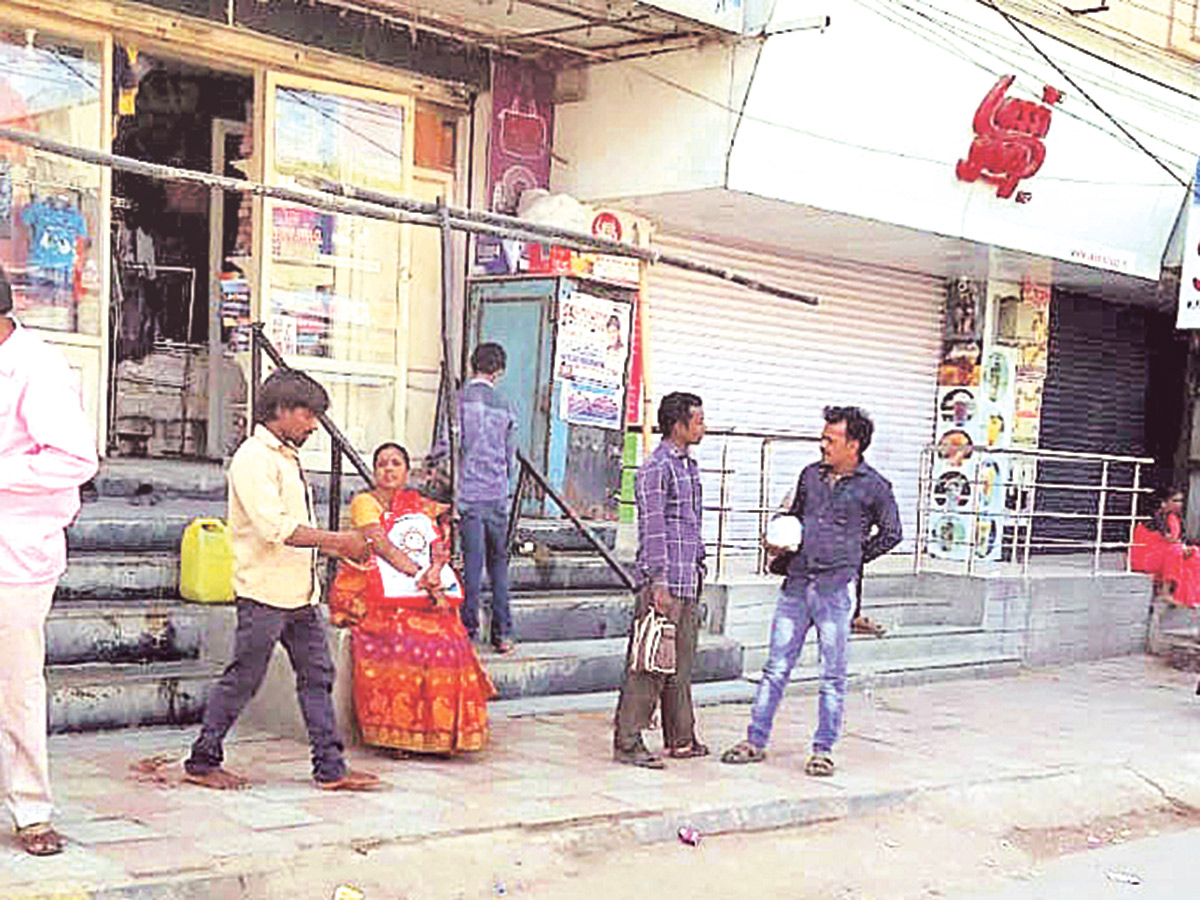 Hyderabad City Bus Stops Photo Gallery - Sakshi4