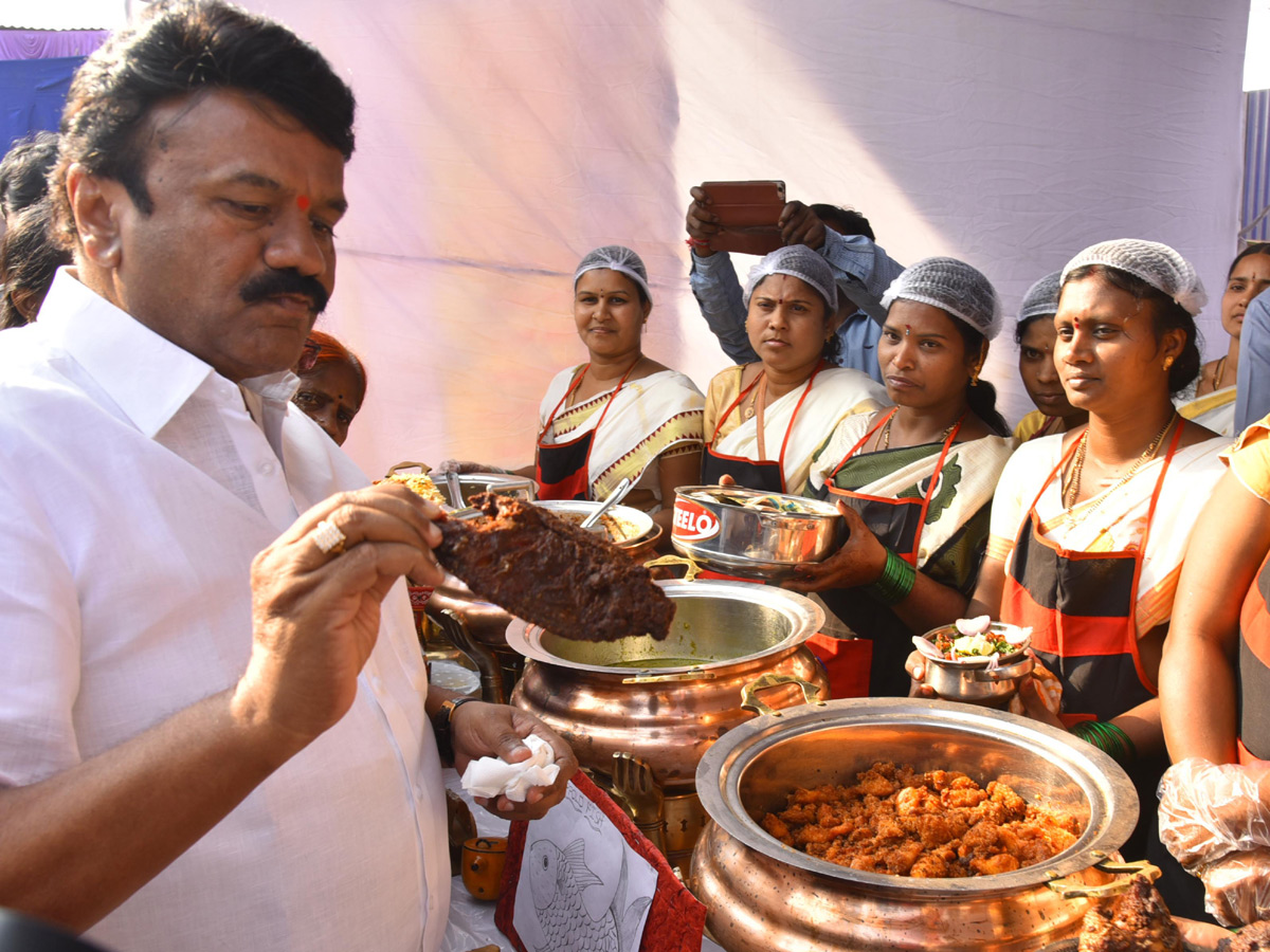 Fish Food Festival at NTR Stadium Photo Gallery - Sakshi1