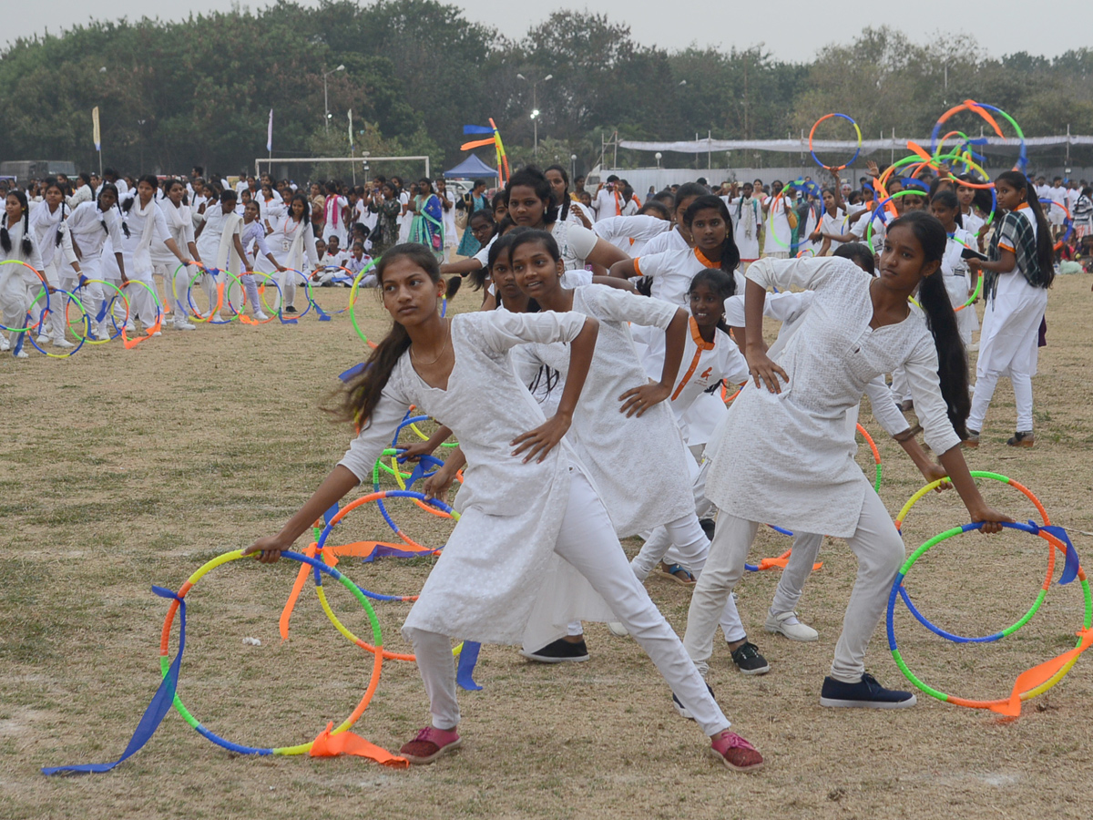 run for girl child 2020 hyderabad Photo Gallery - Sakshi2